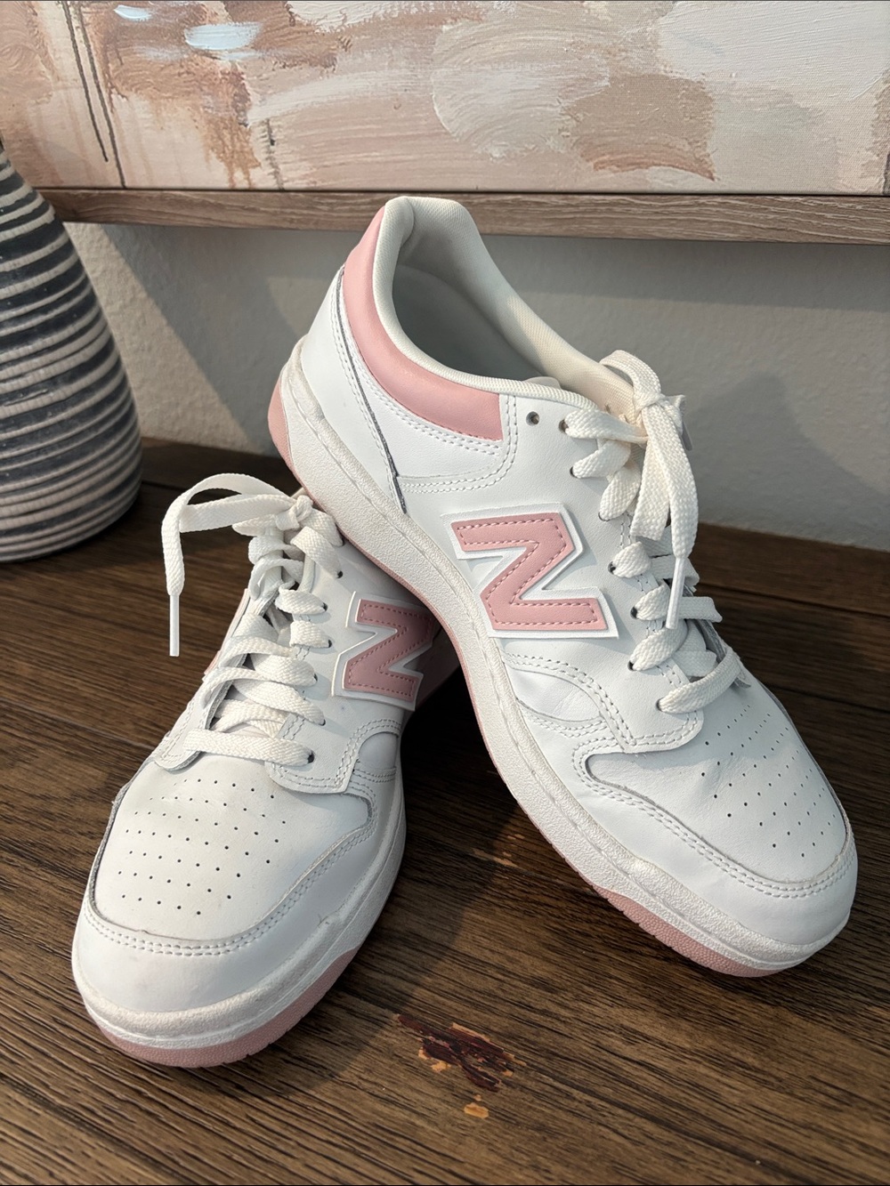 New Balance Women's White and Pink Leather 480 Sneakers Size 10 Like New